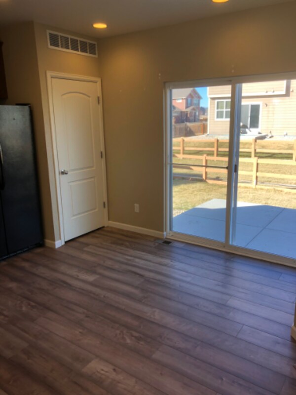 Building Photo - 1564 Basildon Ct