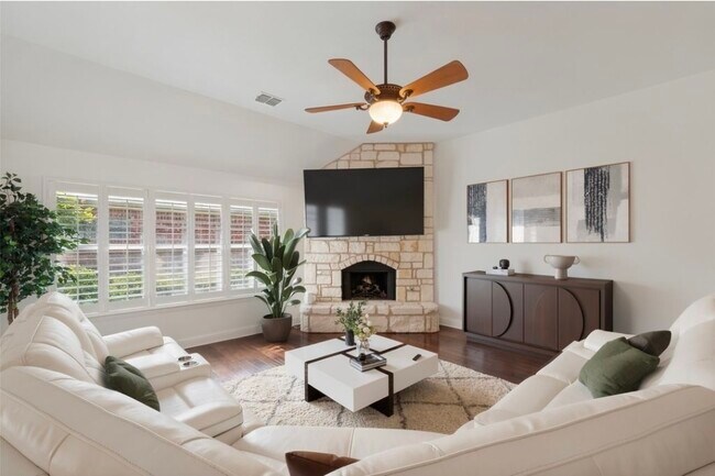 Foto del edificio - 7428 Boulder Creek Dr