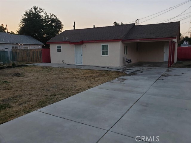 Foto principal - 614 E Date St