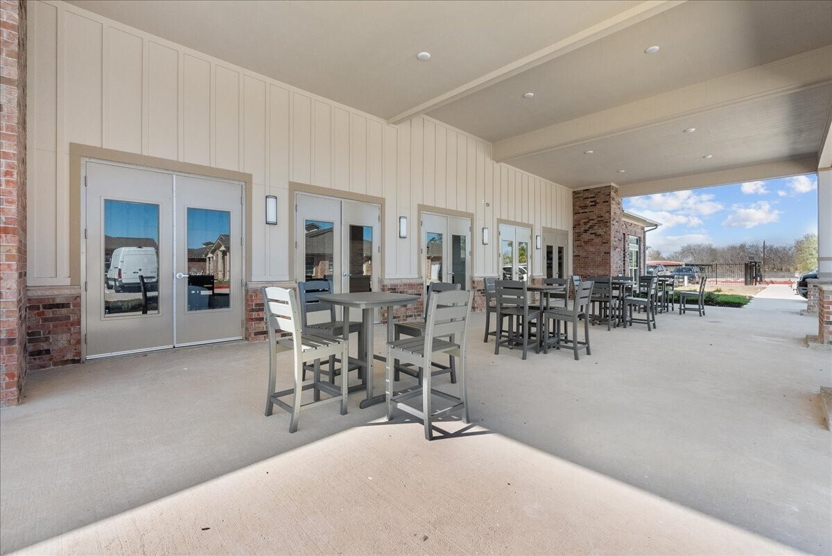 Building Photo - 540 Hobbs Rd