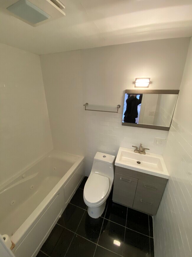 Foto del edificio - 245 Bergen St