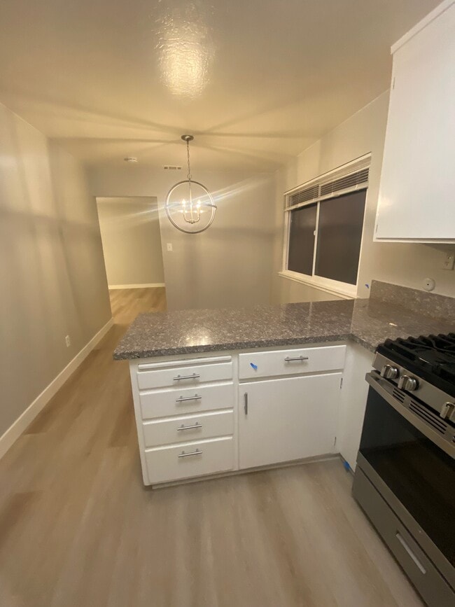 Building Photo - 5719 Woodleigh Dr