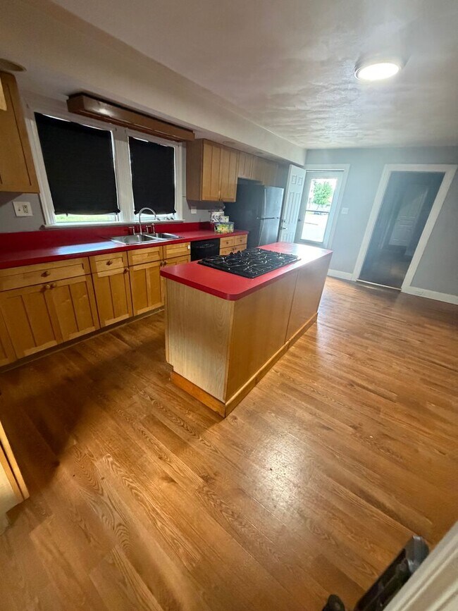 Foto del edificio - 835 E Prospect St
