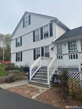 Building Photo - 835 Main St