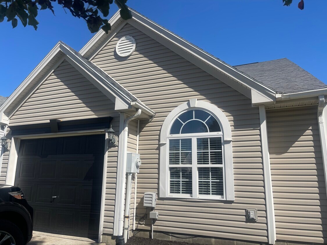 2229 Village Run, Owensboro, KY 42303 House Rental in Owensboro, KY