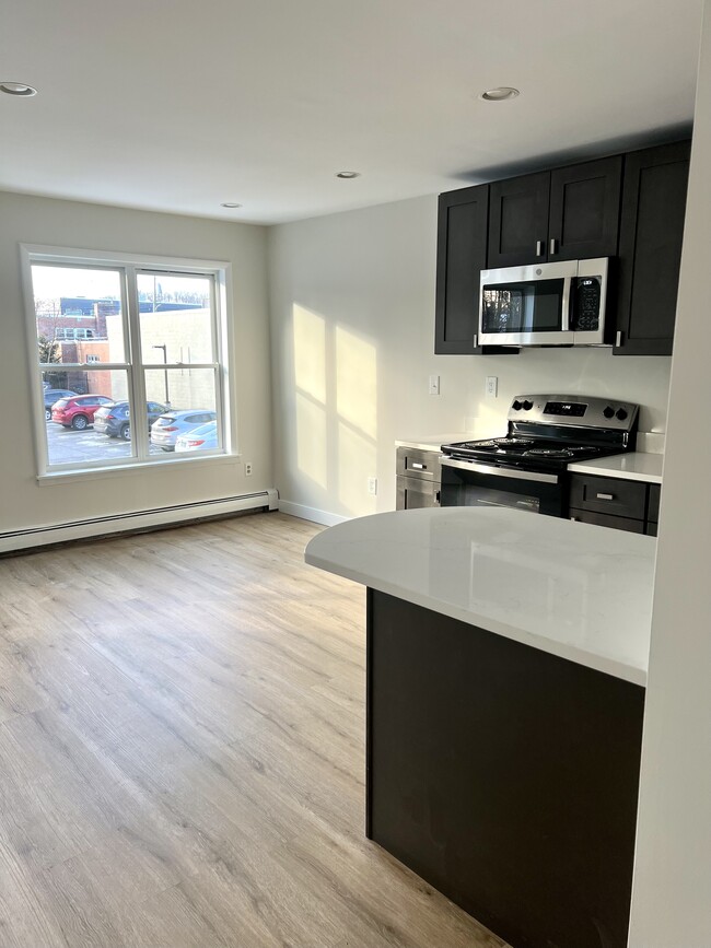 Kitchen/Dining - 244 West St