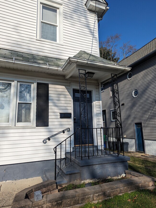 117 Reading Ave, Barrington, NJ 08007 Townhome Rentals in Barrington