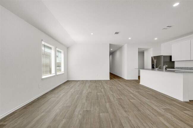 Building Photo - 4235 Bedwyn Bay Dr