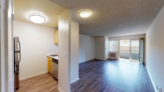 Interior Photo - Marina Playa