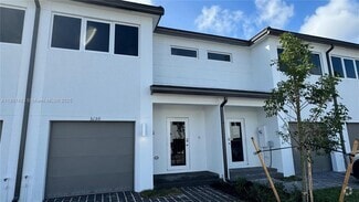 Building Photo - 5130 SW 37th St