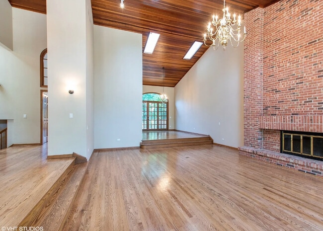 Building Photo - 1551 Edgewood Rd