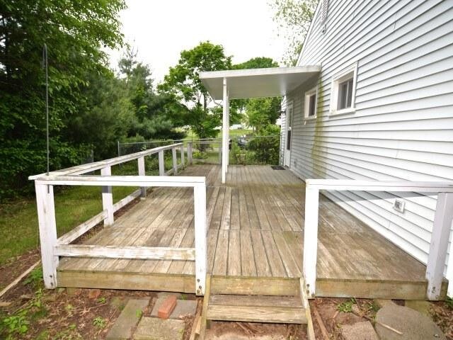 Building Photo - 3 bedroom in North Branford CT 06471