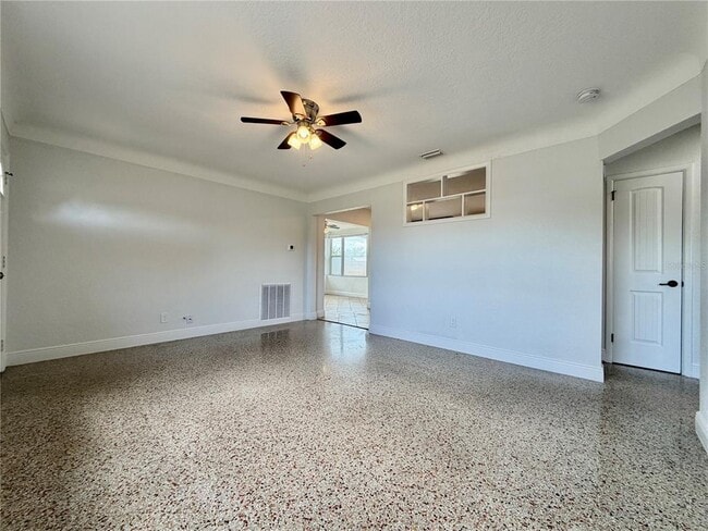 Foto del edificio - 4515 54th Ave N