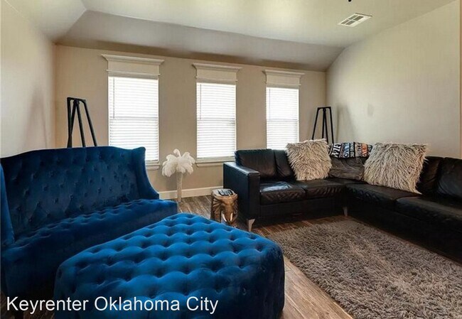 Foto del edificio - 4 br, 3 bath House - 12013 SW 45th Terr
