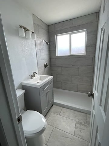 Building Photo - 805 Ortiz Dr SE