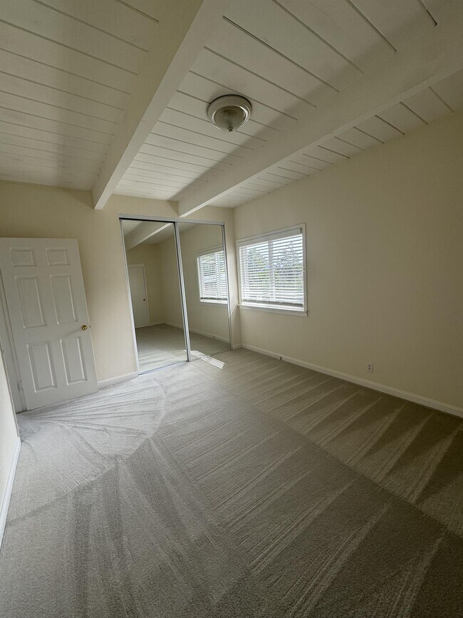 Building Photo - 110 Buchanan Dr