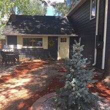 Building Photo - 401 Saulsbury St