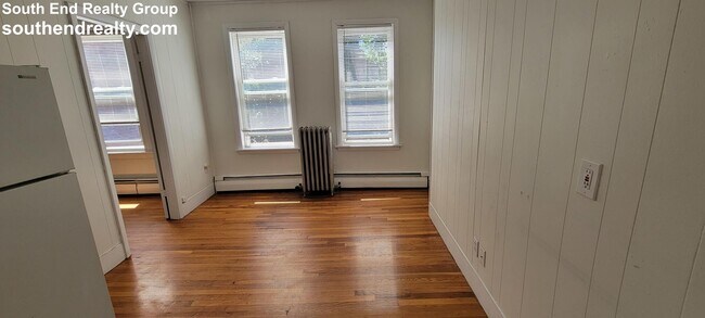 Building Photo - 756 Huntington Ave