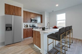 Building Photo - 3510 Contempo Dr