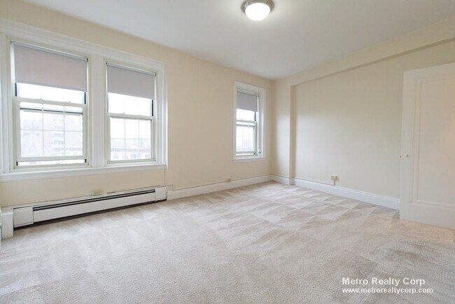 Building Photo - 1401 Beacon St