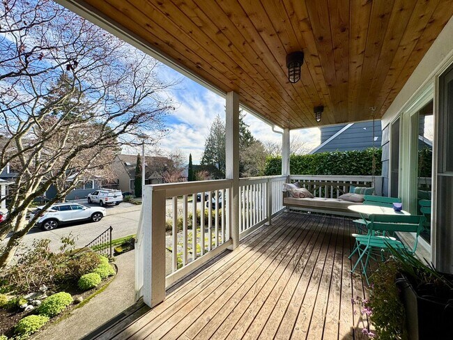 Foto del edificio - View Ridge Home