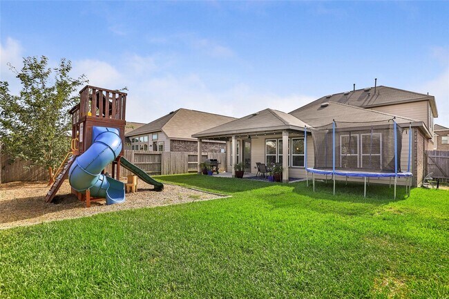 Building Photo - 20810 Oak Preserve Dr