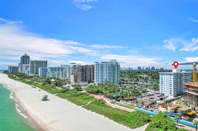 Foto del edificio - 5313 Collins Ave