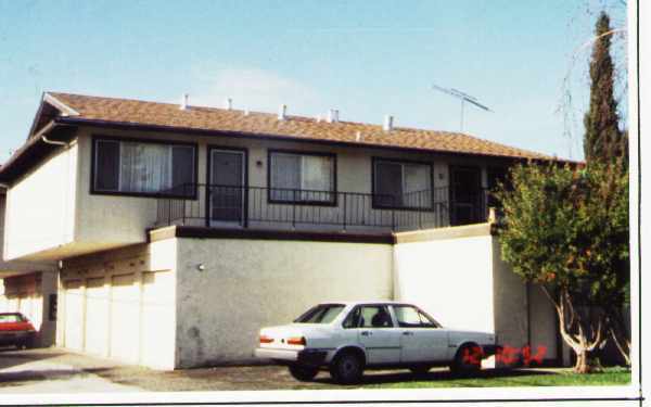 Foto principal - 3228 Landess Ave