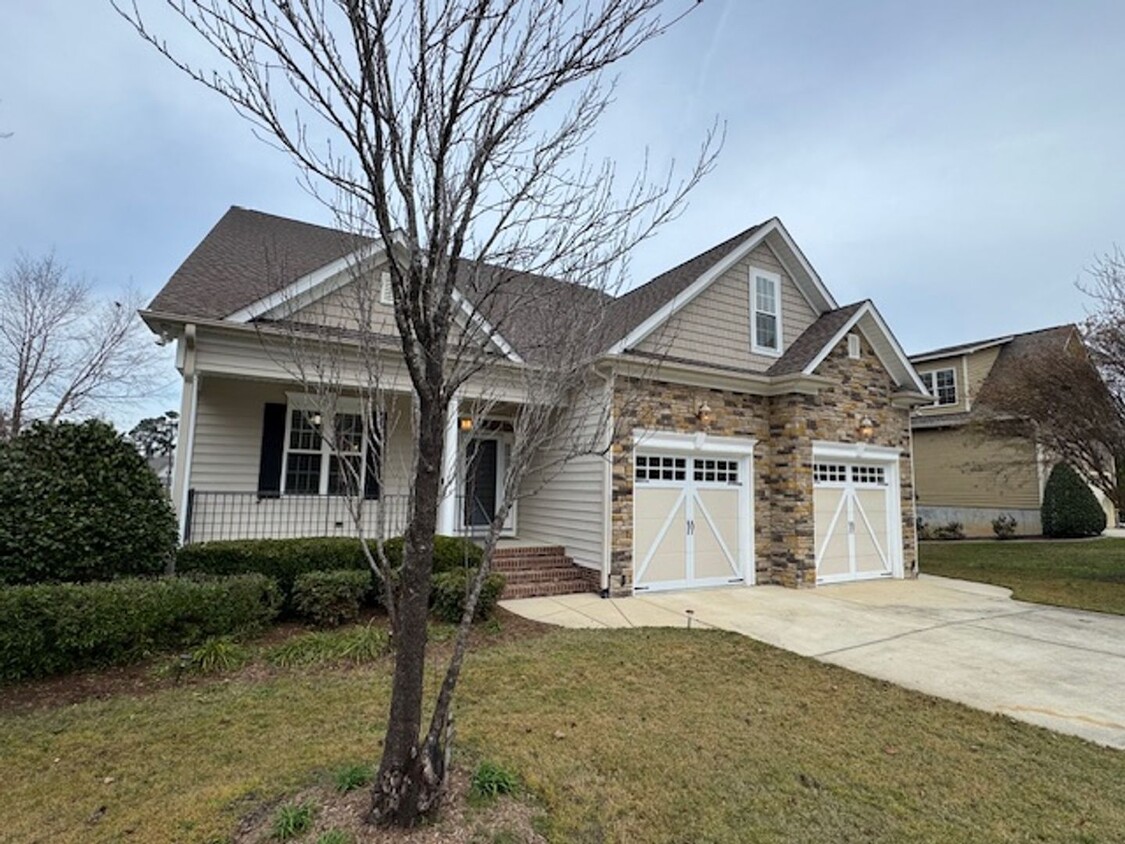 Foto principal - Johnson's Landing with Pond Views!