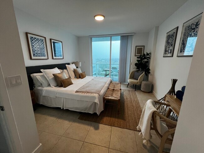 Foto del edificio - 1011 NW 19th Ct