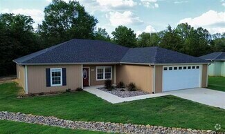 Building Photo - 13016 Clydesdale