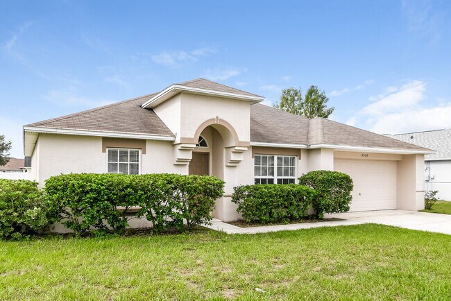 Building Photo - 5009 Quercus Loop