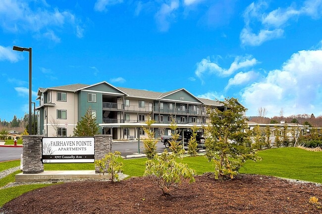 Building Photo - The Fairhaven Pointe Apartments