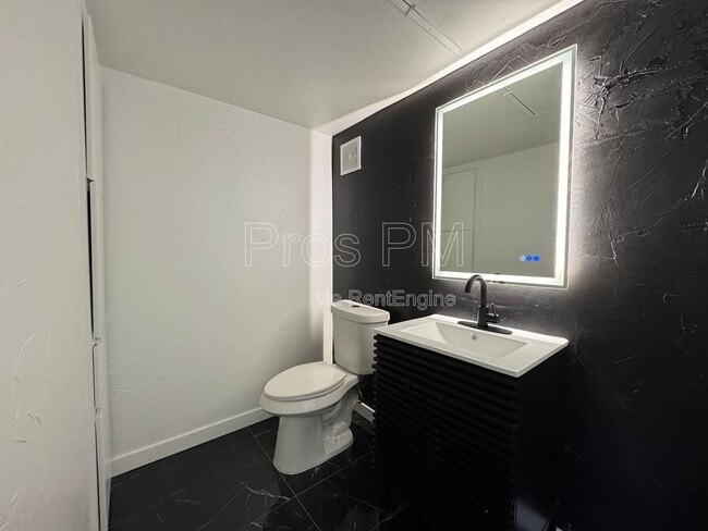 Photo - 5510 Boca Raton Boulevard Apartment
