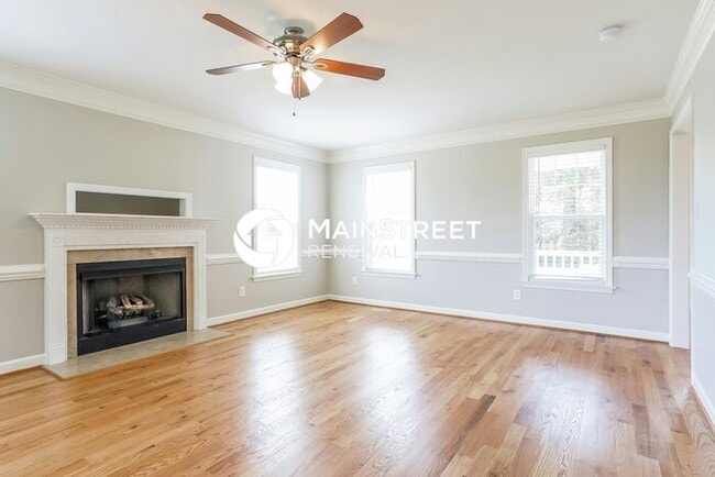 Building Photo - 3 Bedroom Pet-Friendly Home in Smithfield,...