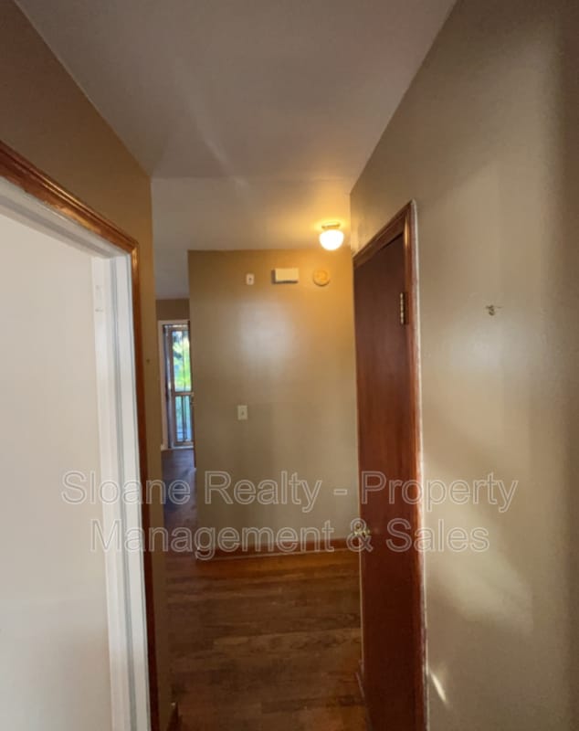 Foto del edificio - 5289 Hartford Cir