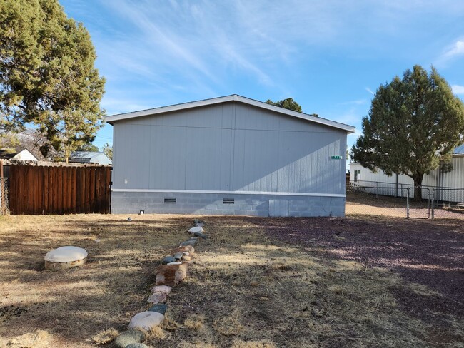 Building Photo - 3 Bed / 2 Bath in Mesa Del