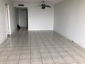 Building Photo - 2450 NE 135th St