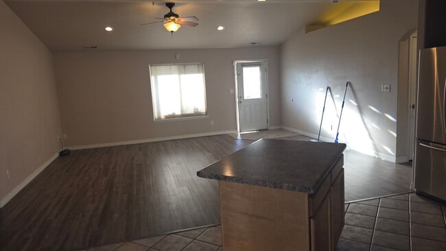 Building Photo - Ranch house with lots of storage.