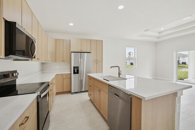 Building Photo - 4875 29th St SW