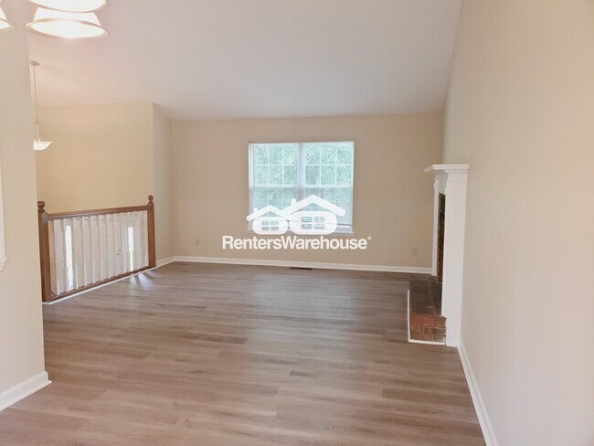 Foto del edificio - 2531 Country Lake Cir