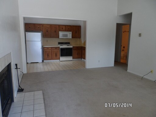 Building Photo - 841 Crisman Dr