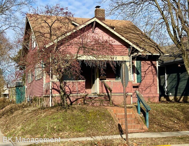 Building Photo - 4 br, 2 bath House - 112 Dehart St