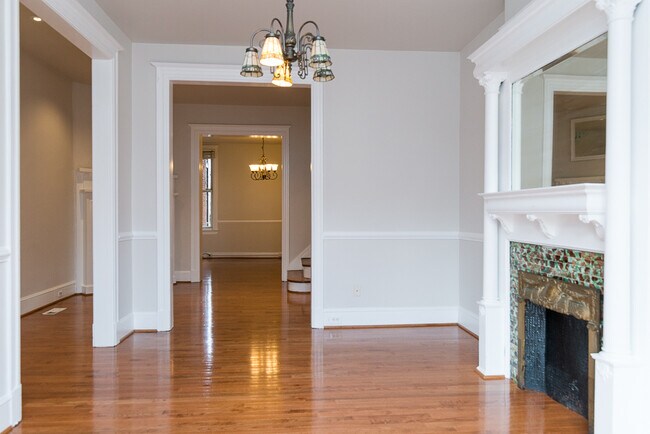 Building Photo - 2912 13th St NW