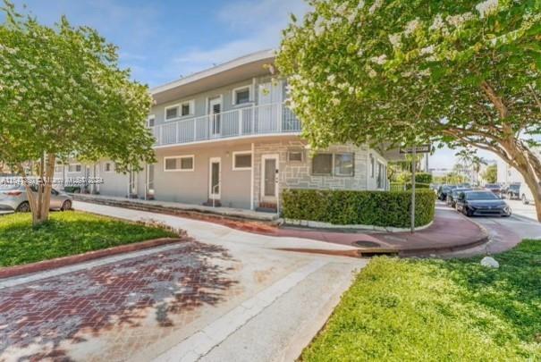 Foto del edificio - 7800 Harding Ave