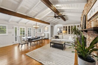 Building Photo - 598 Encino Vista Dr
