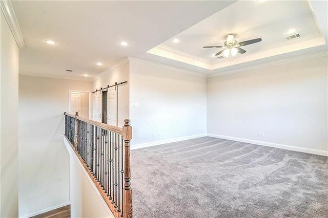 Building Photo - 1608 Country Club Dr