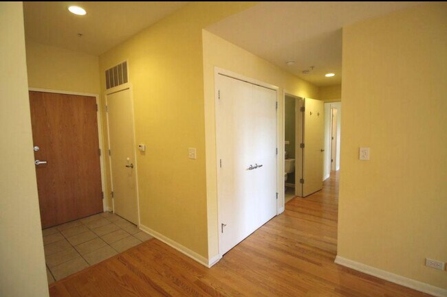 Foto del edificio - 915 S Oak Park Ave