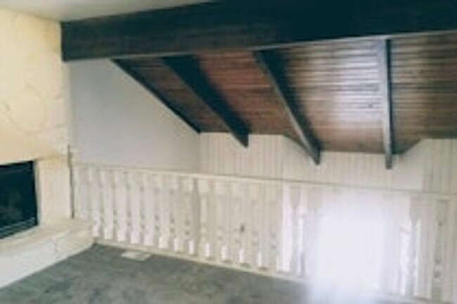 Foto del edificio - 615 N 1100 W St