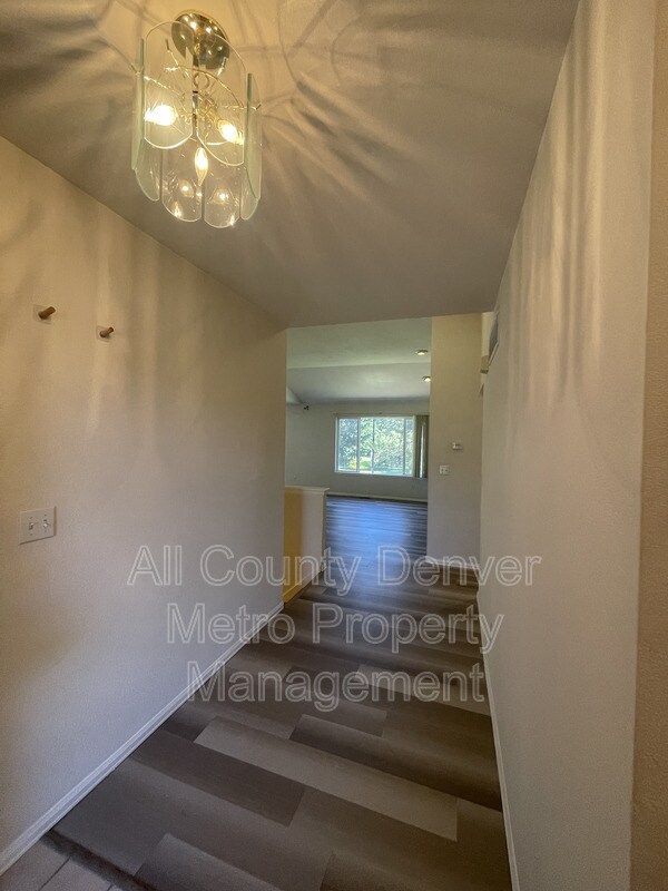 Foto del edificio - 16161 W 64th Way